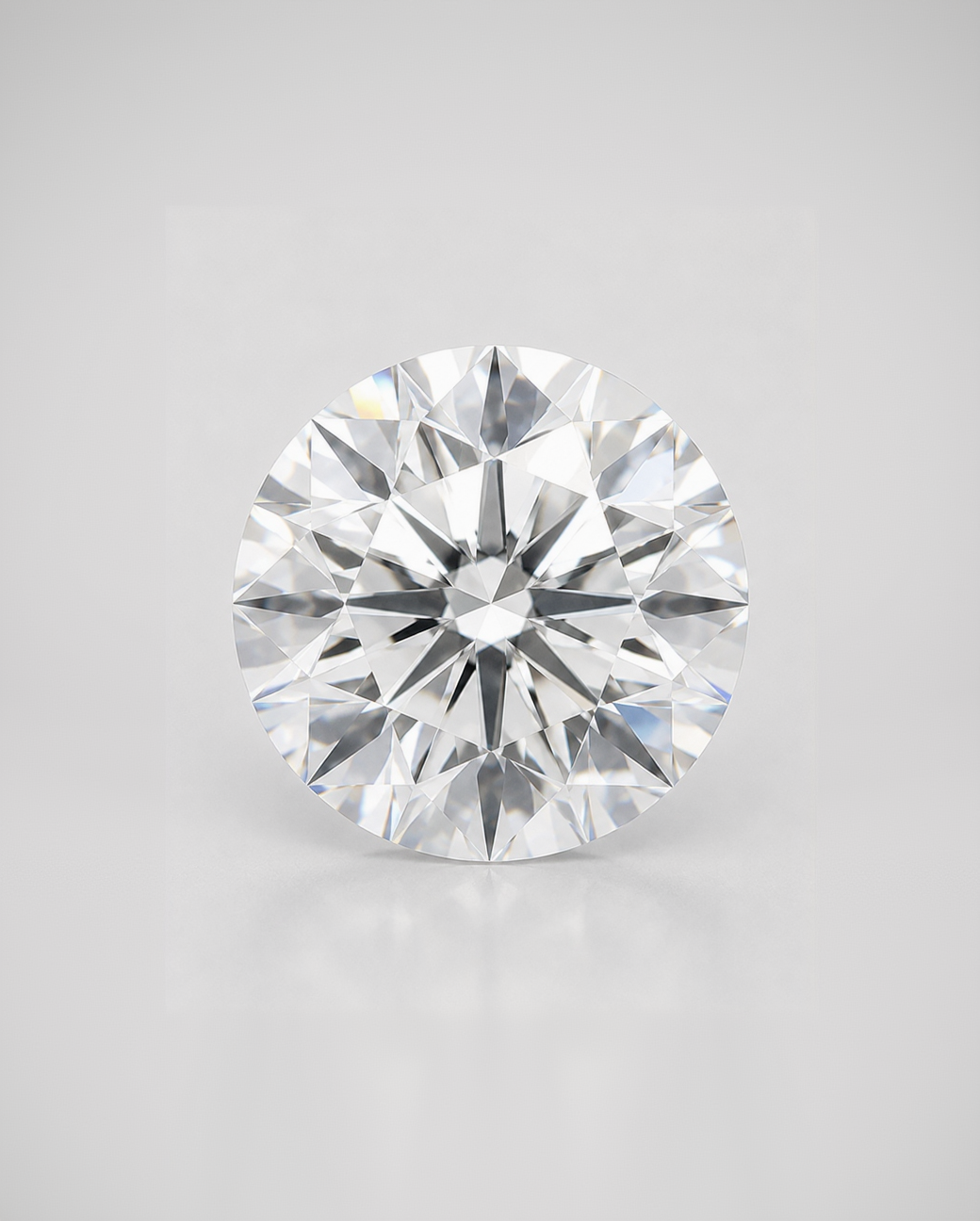 Syris: Engagement ring with round-cut lab-grown diamond