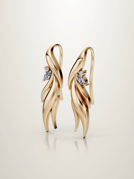 Fire inspired diamond earrings in yellow gold